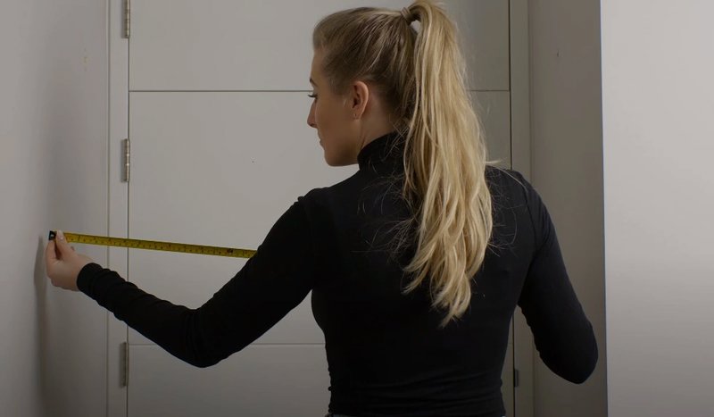 Wie bestimmen Sie die Länge einer Garderobenstange?