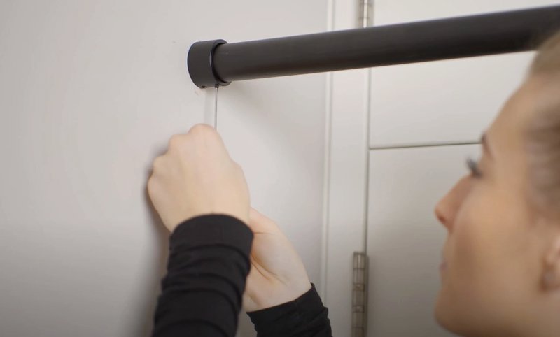 Wie befestigen Sie Ihre Kleiderstange?