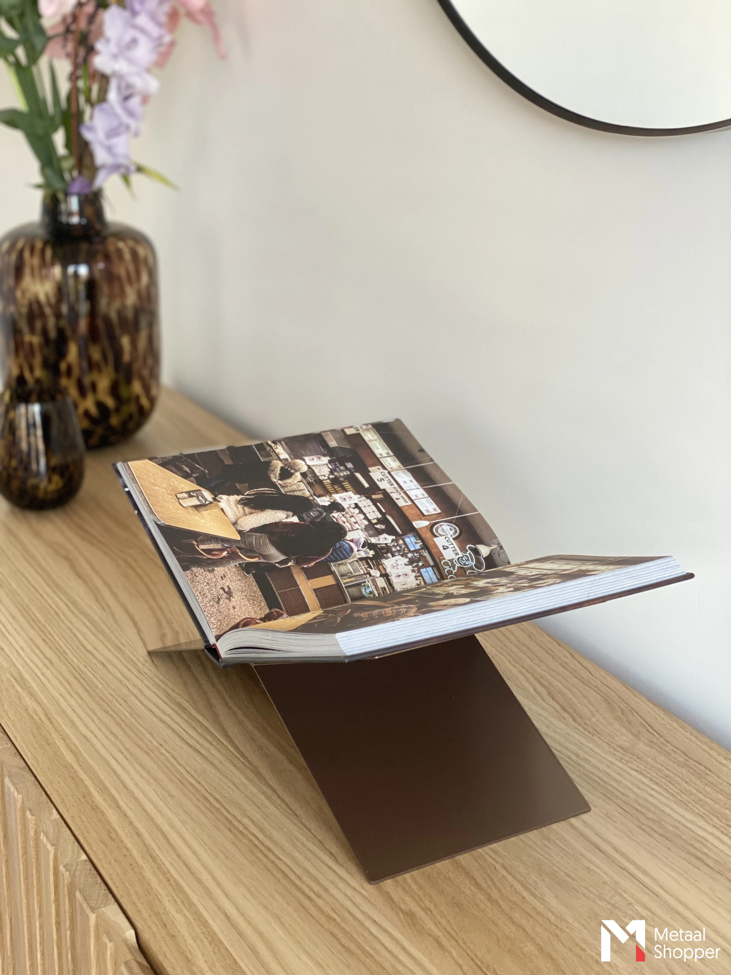 LIROdesign Buchständer Bronze