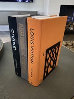 LIROdesign Buchstütze schwarz - Design (2er-Set)