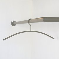 Kleiderbügel Graubeige
